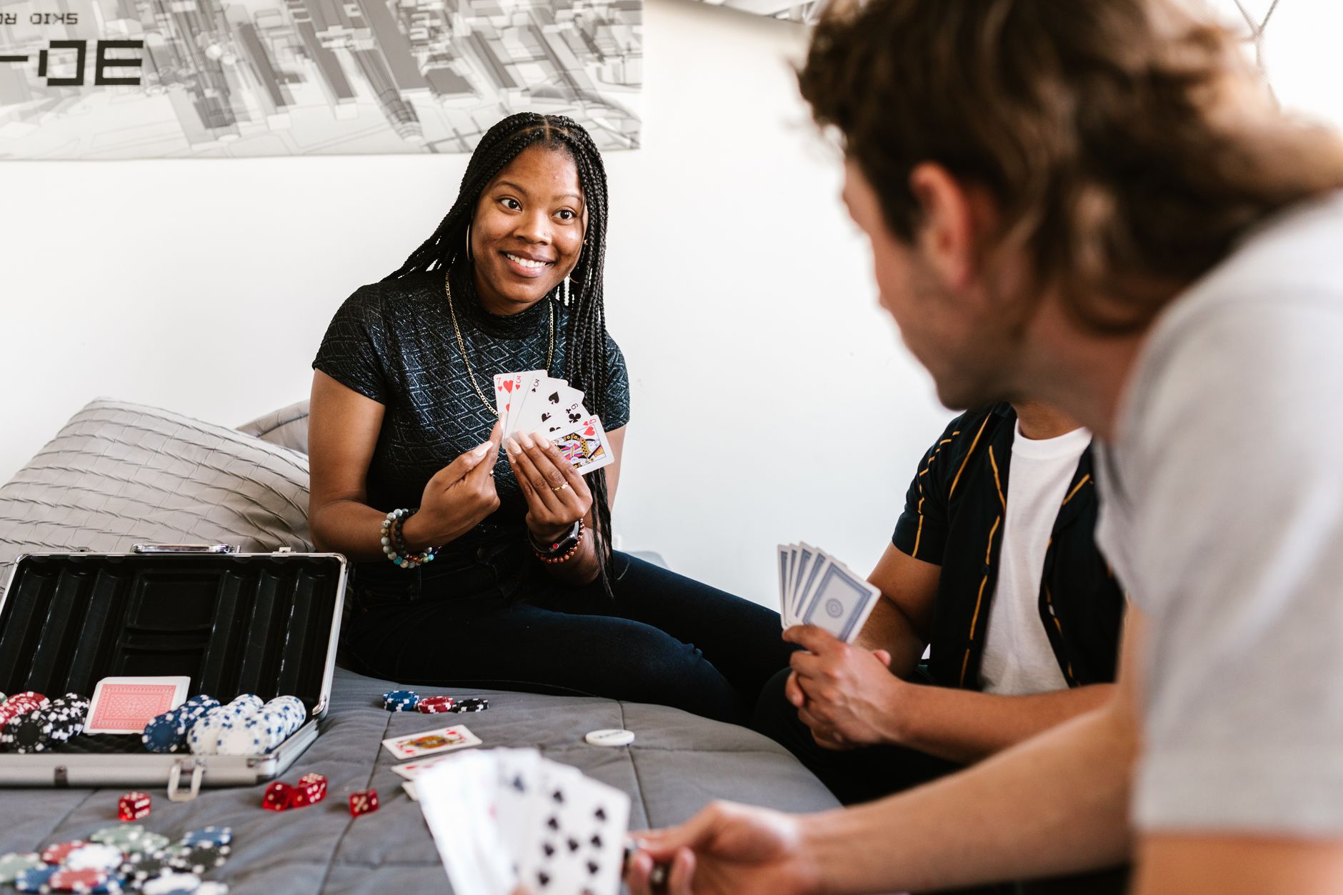 QQPOKER官方地址：正版德州扑克平台入口与安全下载指南（实战示例）