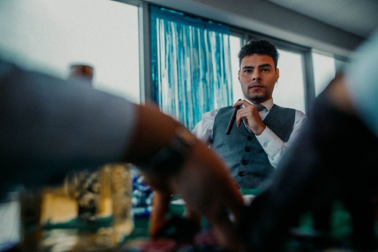 QQPOKER安卓版新手入门：德州扑克规则与牌型大小一文看懂