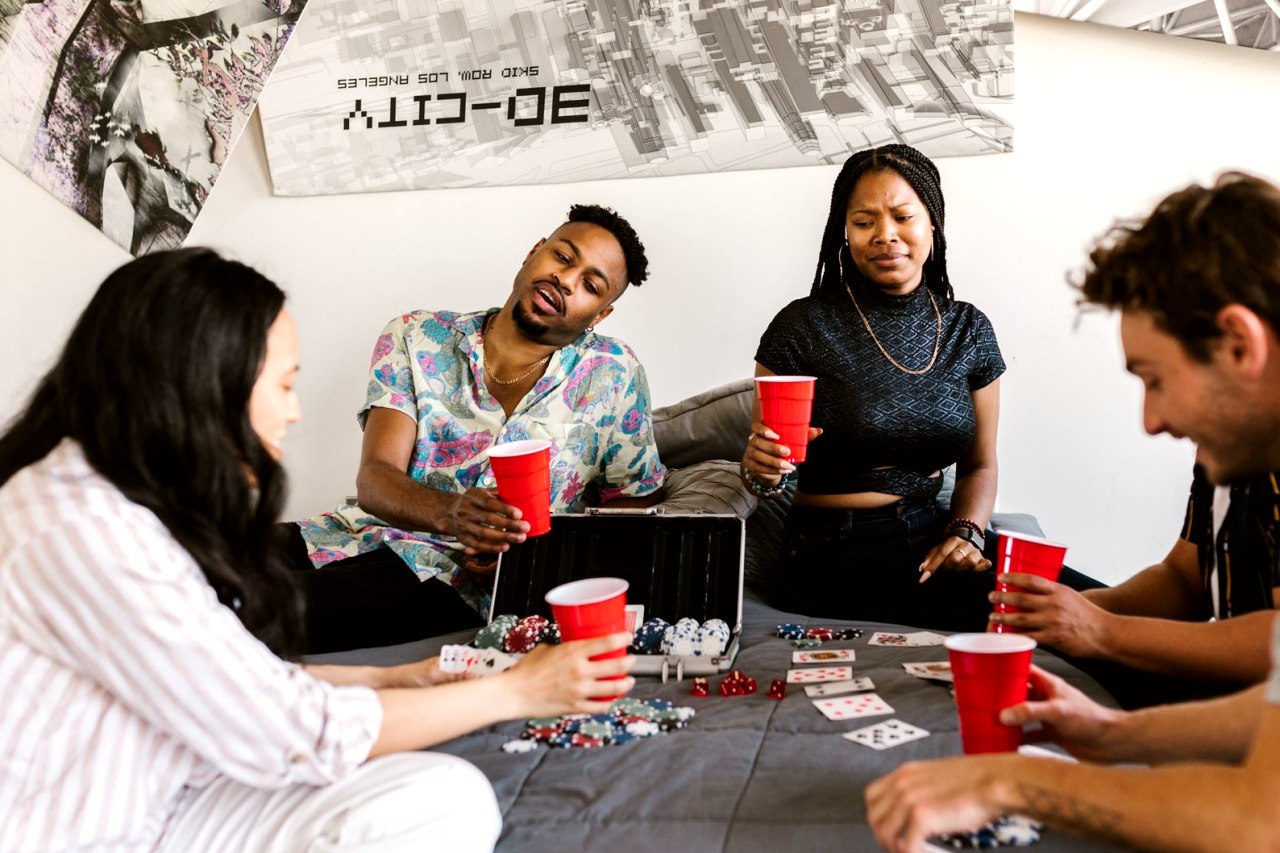 QQPOKER正版下载指南：官网APK安装与安全验证全流程