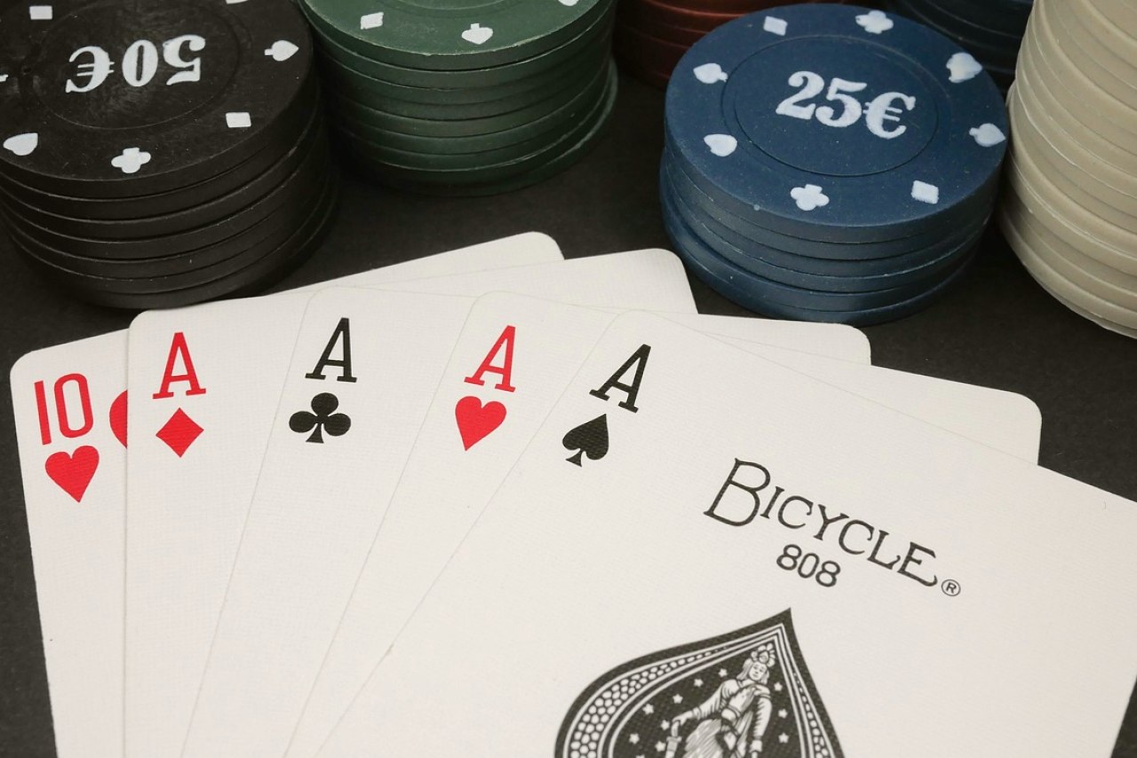 QQPOKER正版官网下载教程：安全安装与注册一步到位