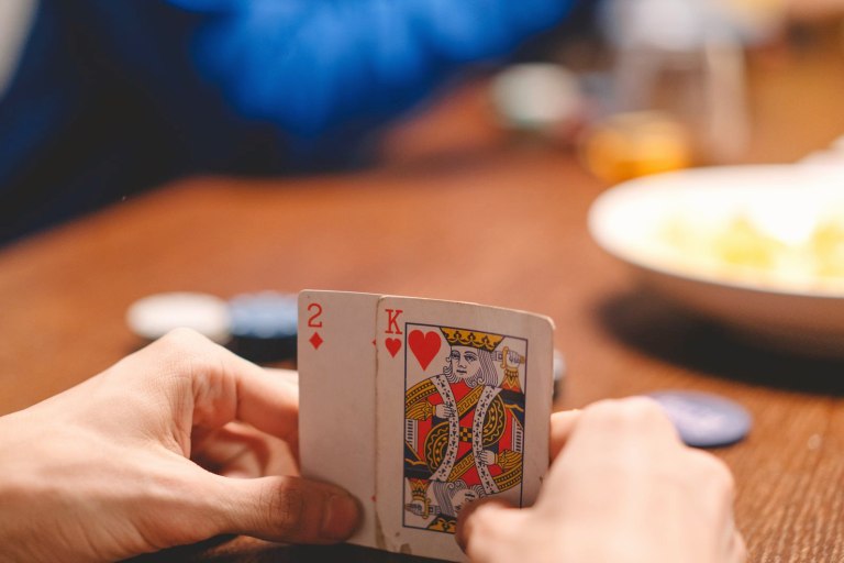 QQPOKER正版注册教程：3步完成账号创建与新人礼包领取