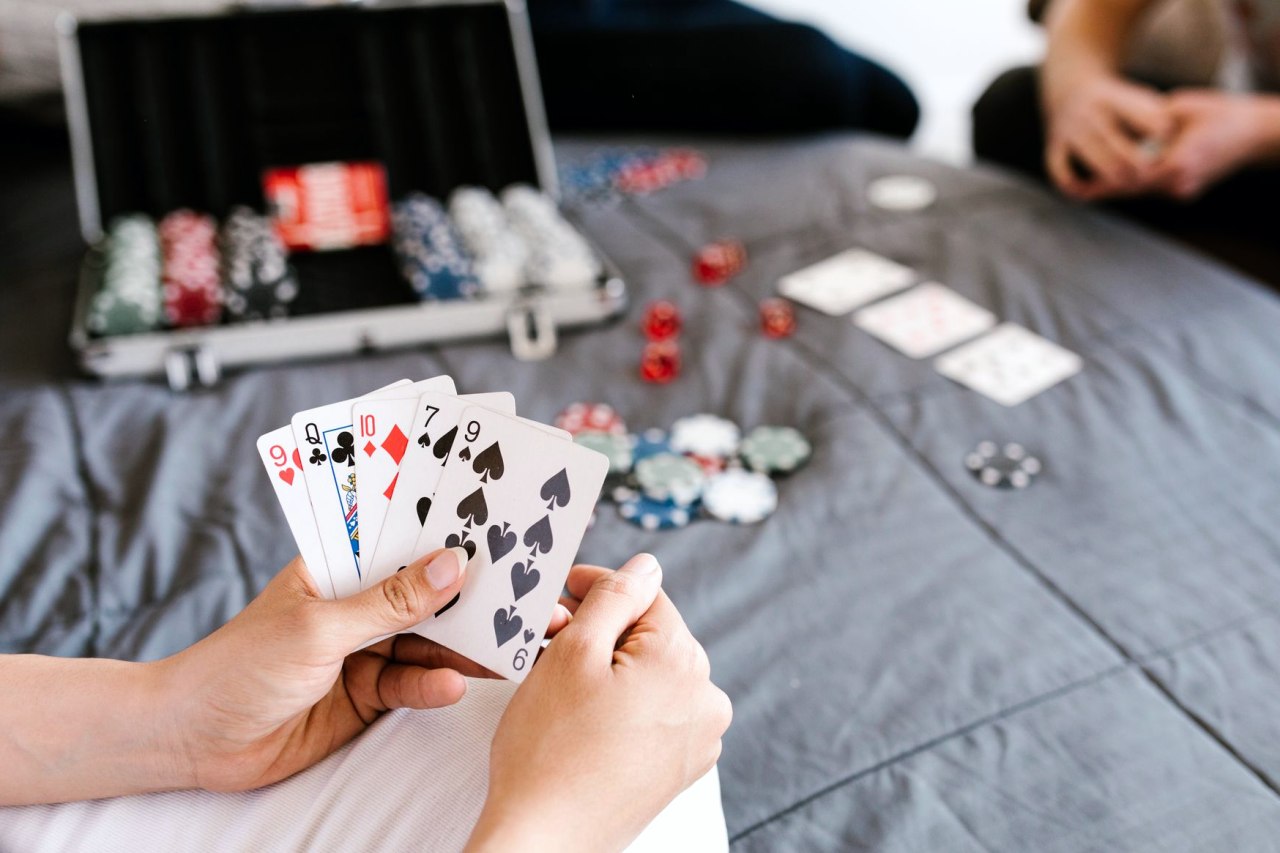 QQPOKER官网锦标赛：报名流程与实战策略全解析