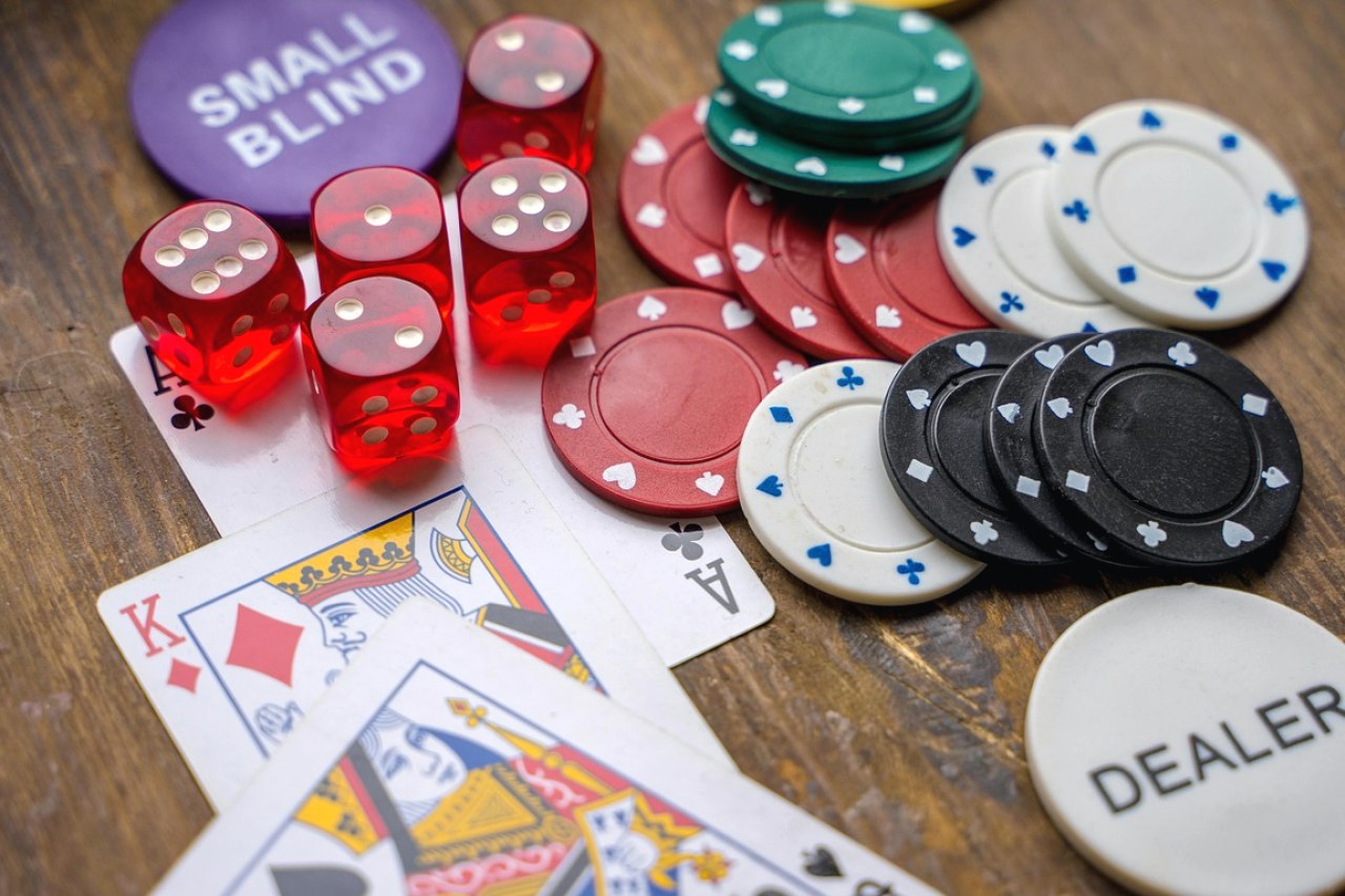 QQPOKER用户评价真实口碑：正版安全、玩法丰富、服务贴心