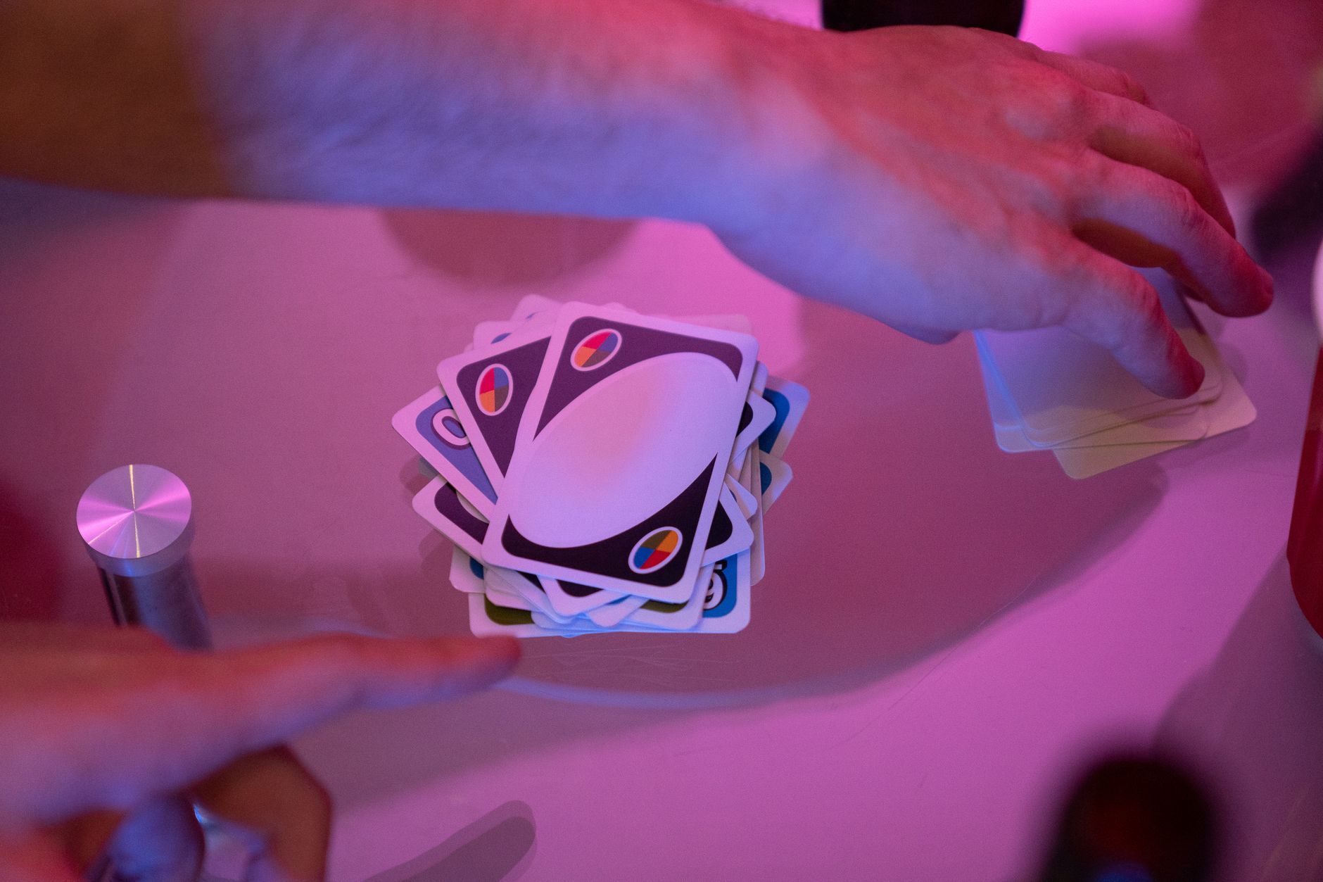 【实战牌局解说】QQPOKER德州扑克实战案例：翻牌圈决策与底池控制技巧